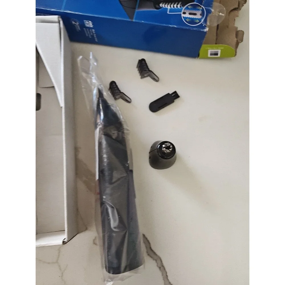 Philips Norelco‎ Nose Ear Eyebrow Trimmer NT3600/62 Washable NEW